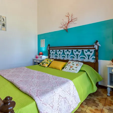 Semesterbostad Villa Asinara