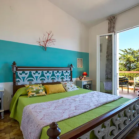 Asinara Sea View & Terrace Hébergement de vacances