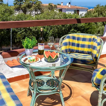 Hébergement de vacances Asinara Sea View & Terrace *